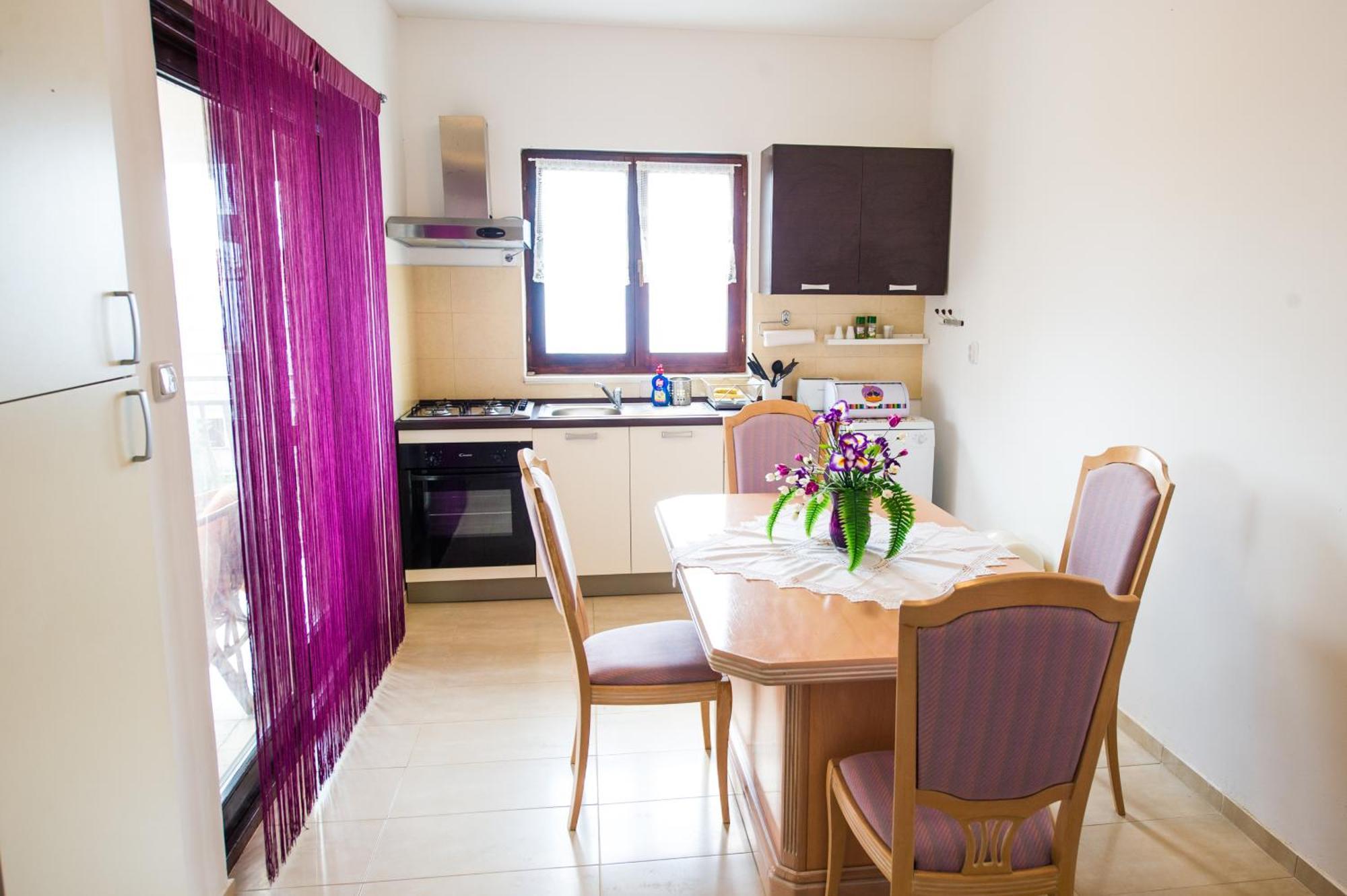 Apartments Villa Flora Rogoznica  Extérieur photo