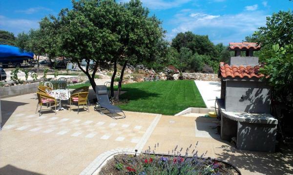 Apartments Villa Flora Rogoznica  Extérieur photo